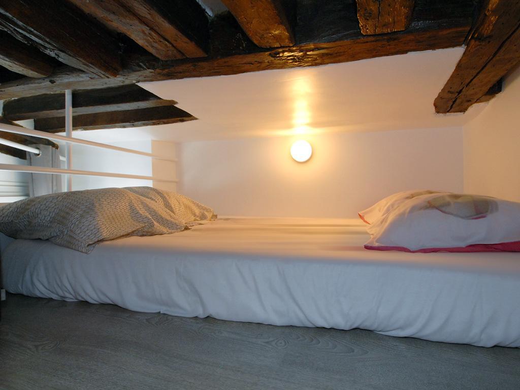 Hotel Quartier Latin Paris Room photo