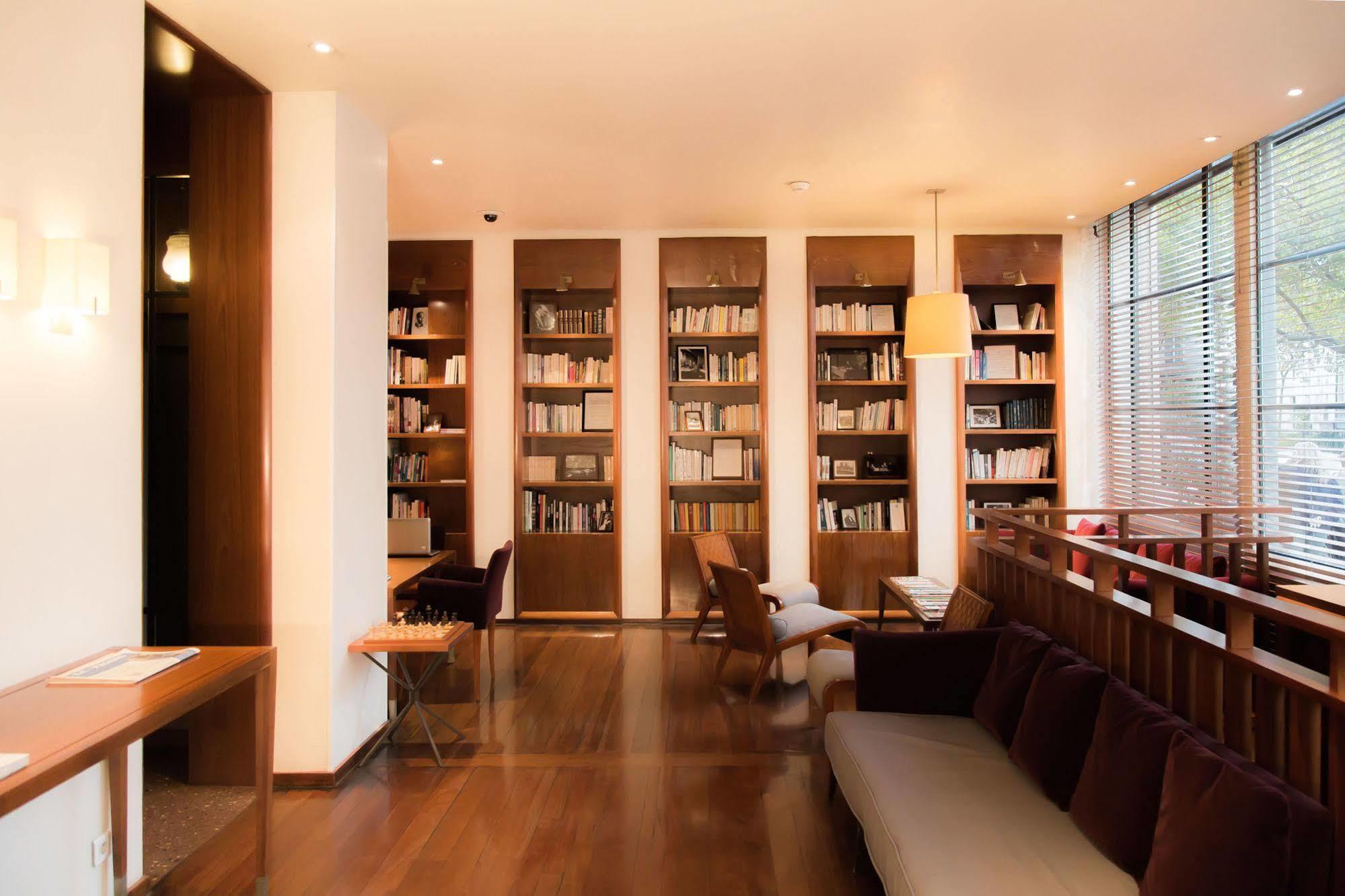 Hotel Quartier Latin Paris Exterior photo